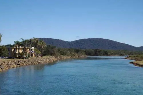 Beachfront 1, 25 Willow Street