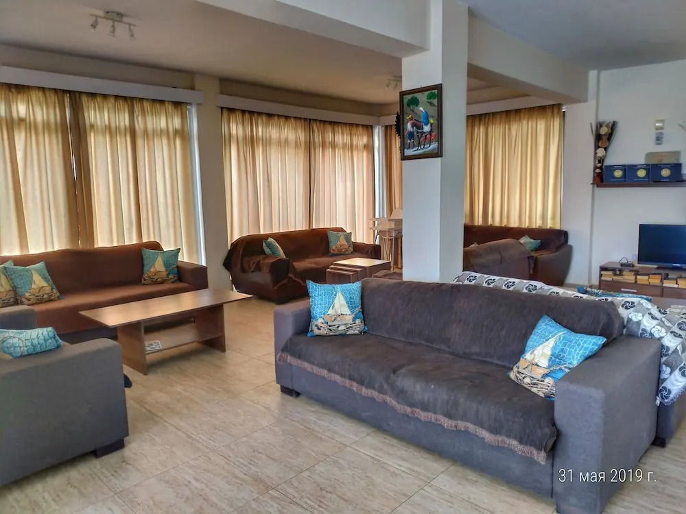 Maricosta Apartments