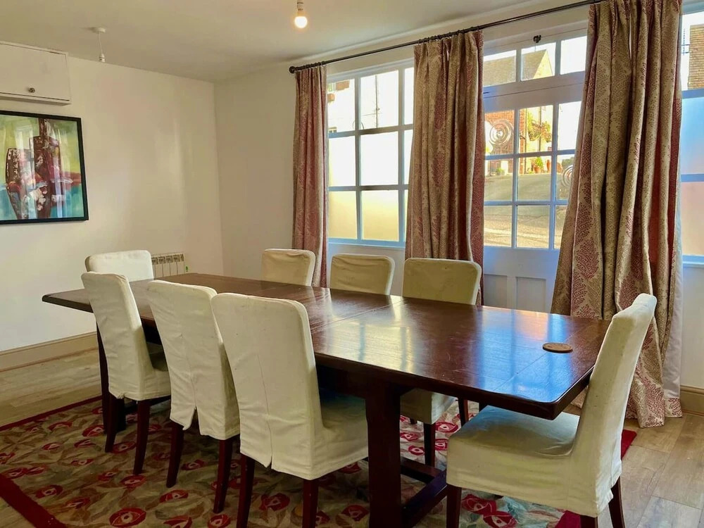 Lovely, Pet-friendly, 4-bed House in Hognaston
