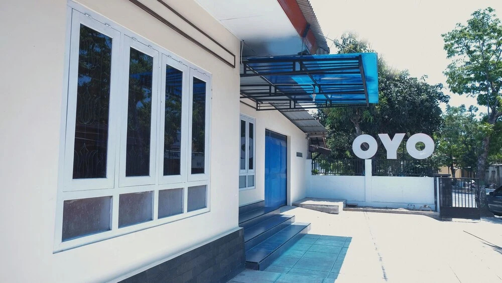 RedDoorz Syariah @ Griya Soeratin Pacitan