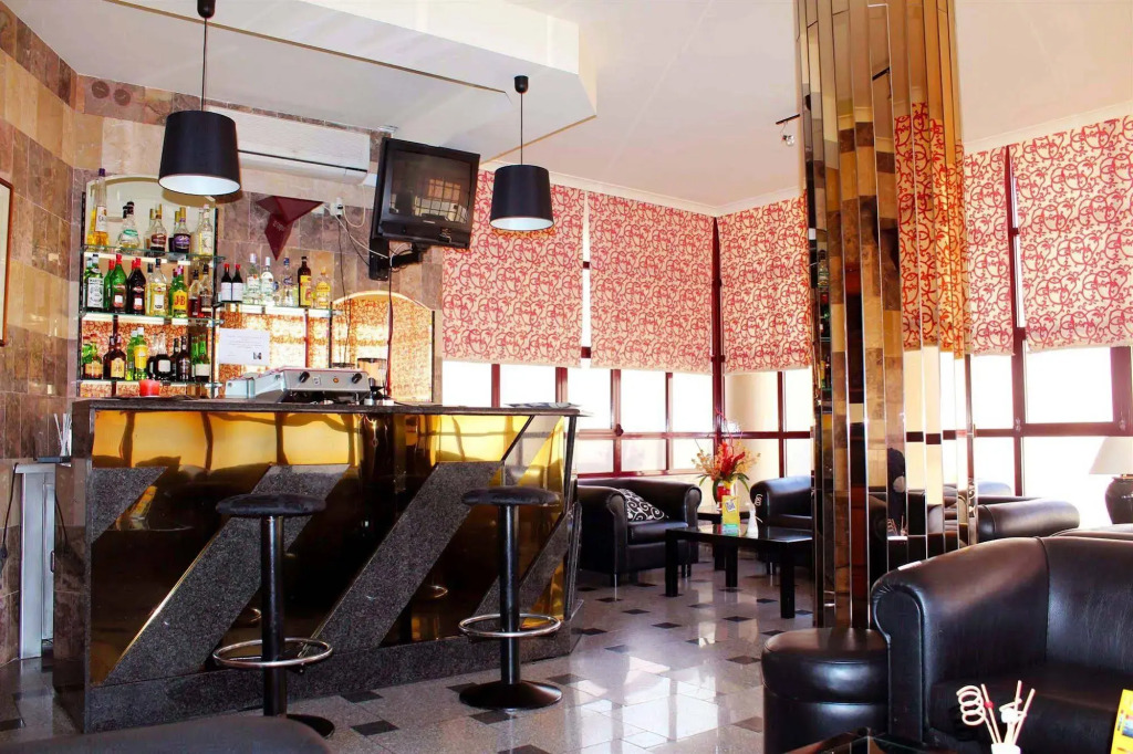 Hotel Arangues