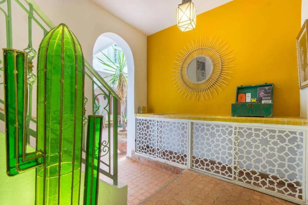 Riad Helen