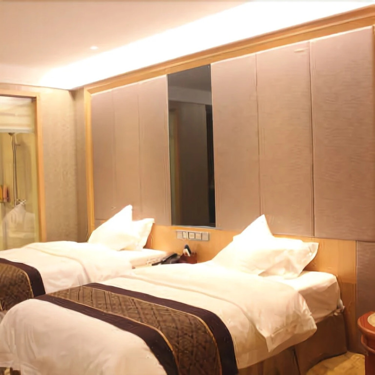 Shiyan Yanfeng Hotel