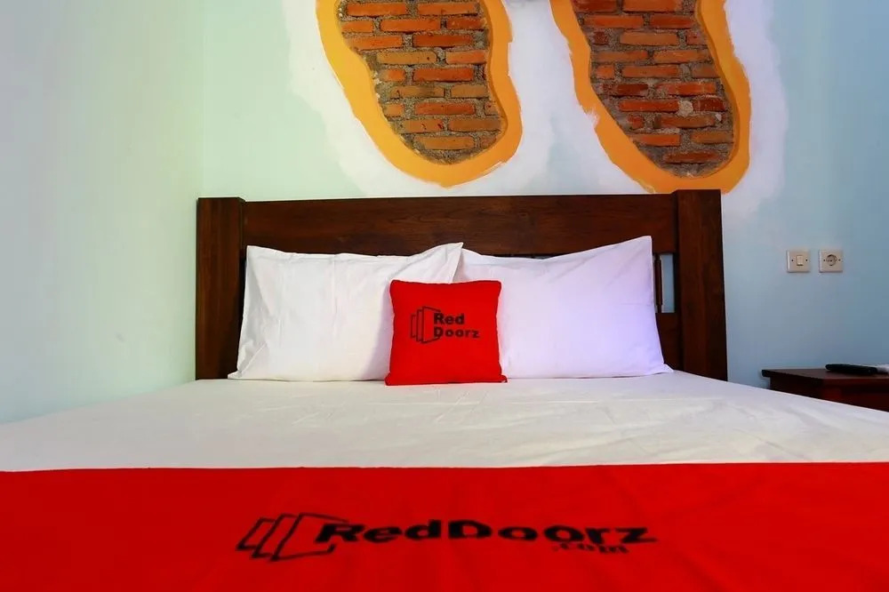 RedDoorz @ Ngampilan