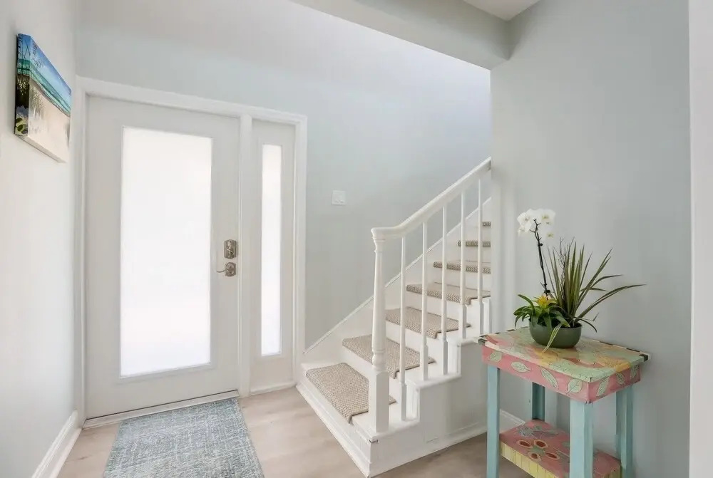 Flamingo Bay 4 Bedroom Home by RedAwning