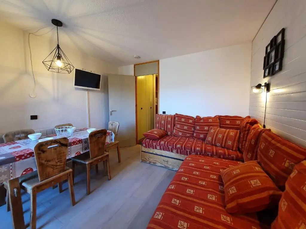 Appartement La Plagne, 2 pièces, 4 personnes - FR-1-353-61
