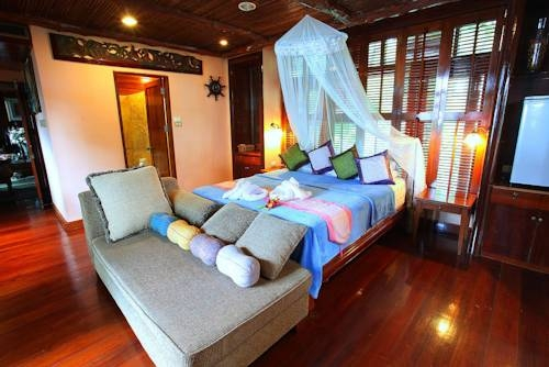 Silver Sea Phuket Beach Villa