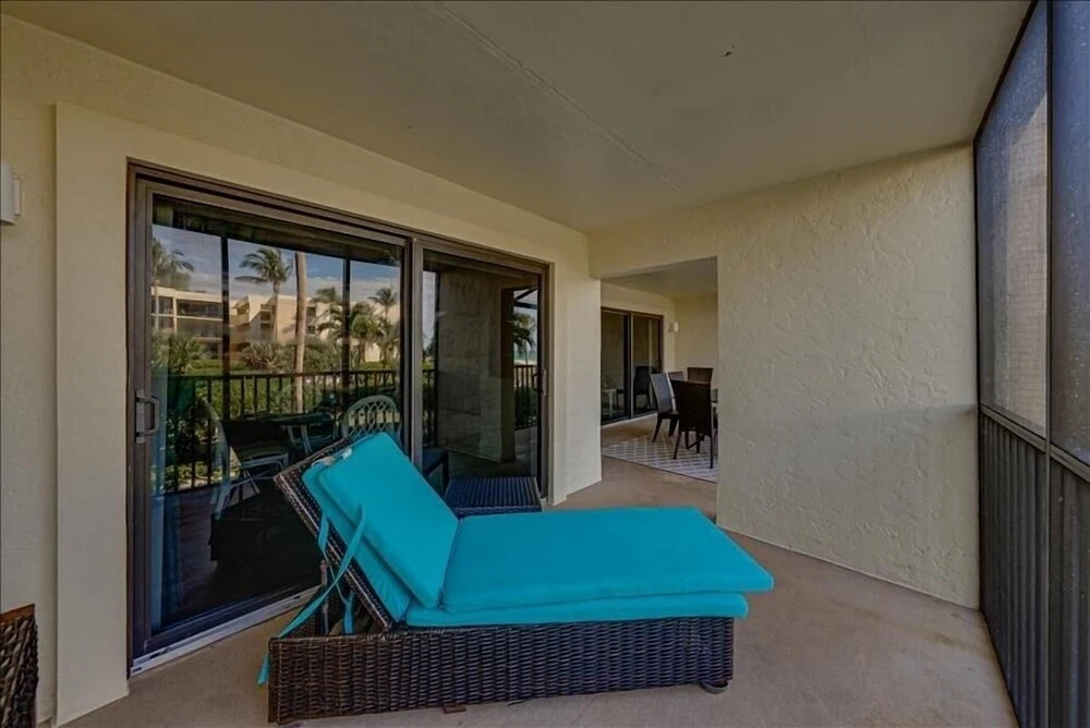 Sea Oats 121 2 Bedroom Home by RedAwning