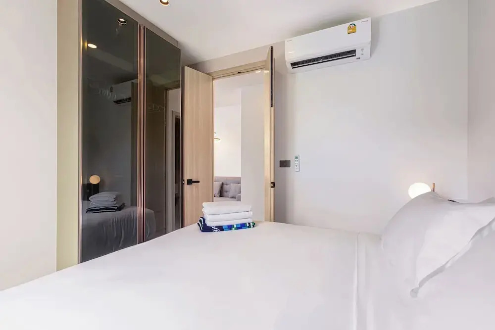 One bedroom Palmetto Condo Karon A 607