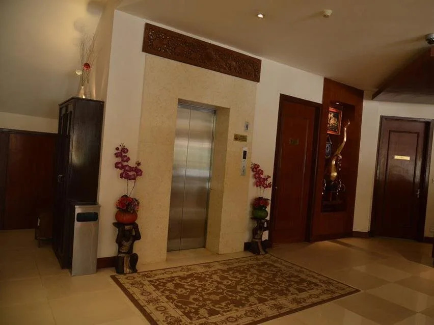 Hotel Riveria