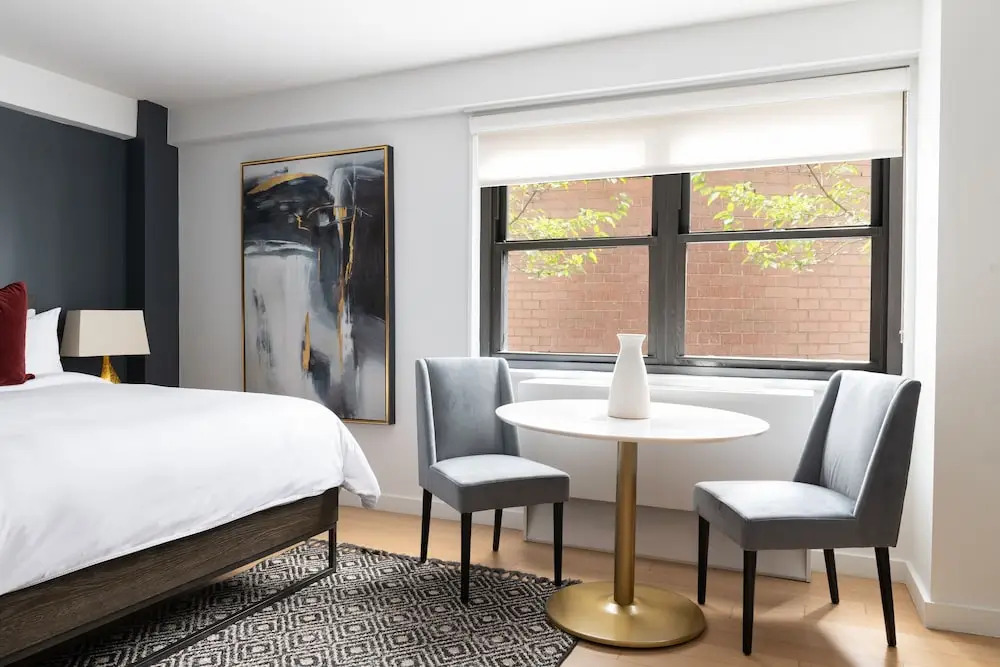 Charming Midtown East Suites by Sonder