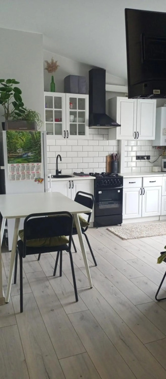 Apartment in Bozdosh estate