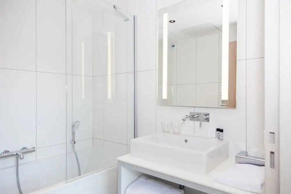 Logis Hotel Relais Saint Jacques - Châteauroux
