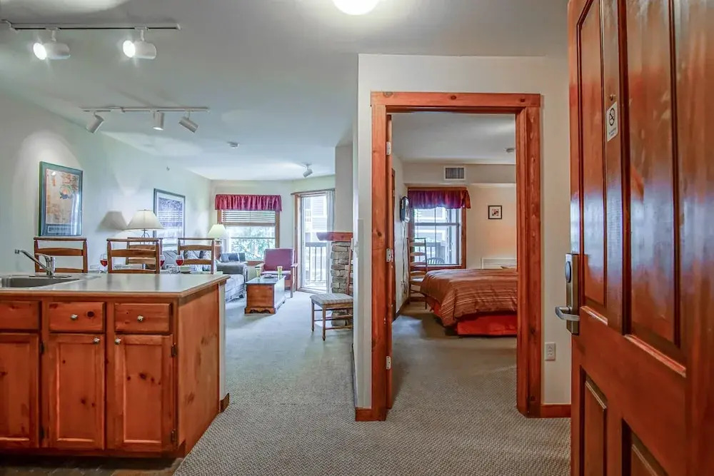 Rimfire 460 - Good & Plenty - Slope Side, Steps from Village 1 BR Condo