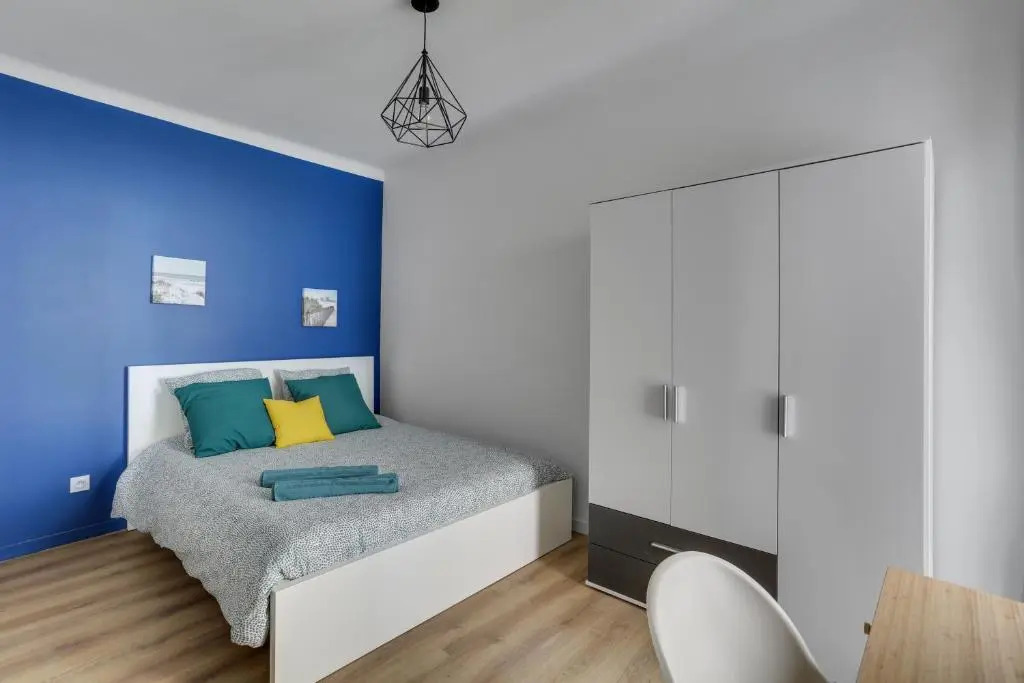 Magnifique T5 (12pers) 129m²-Climatisé-Vieux-Port