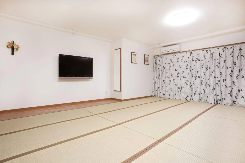 Hanabi Hotel