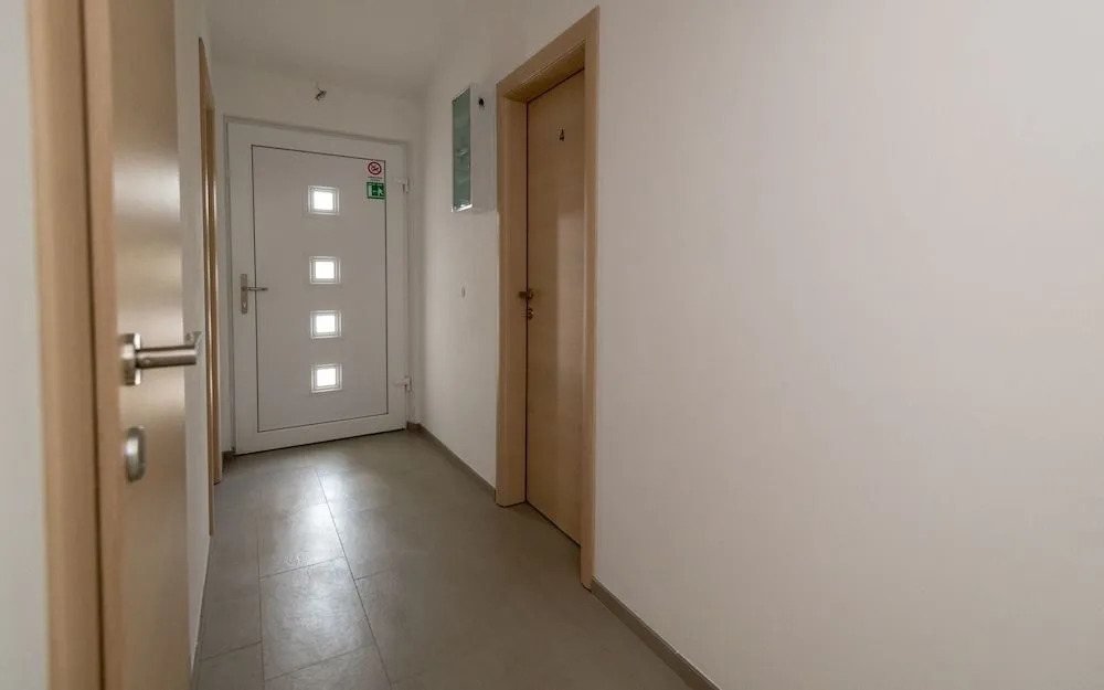 Apartments Livaja