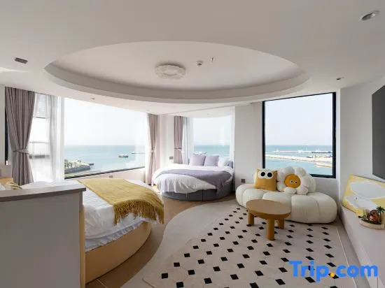 Yuwan Scenic Apartment (Zhuhai Wailingding Island Beach Swimming Area)