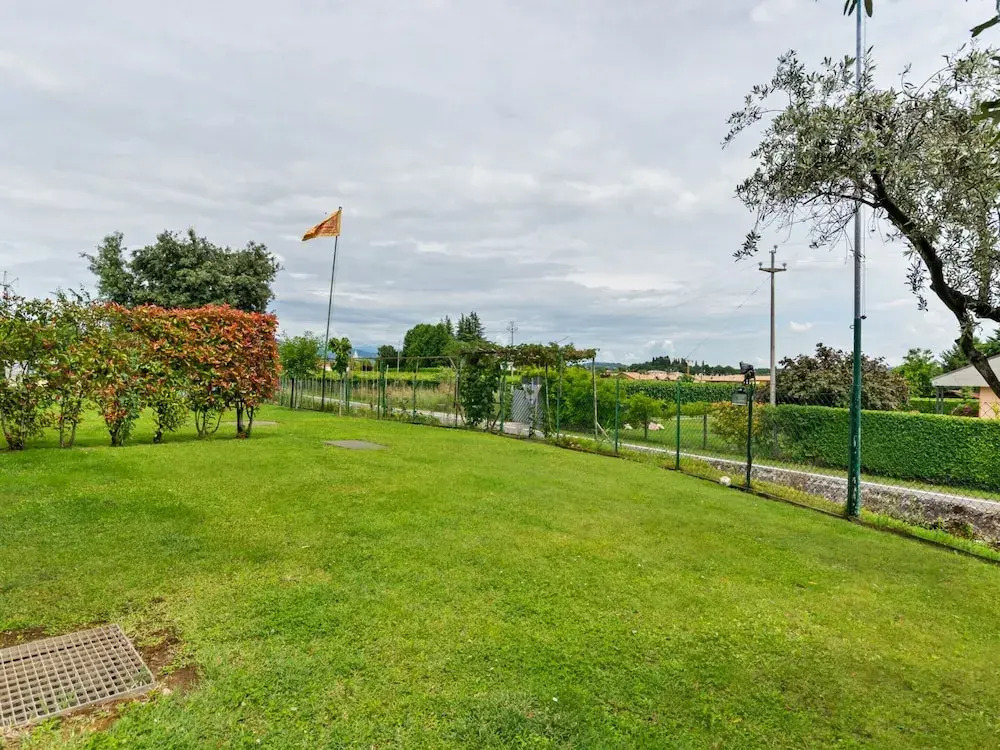 Countryside Holiday Home In Lazise, Near Lake Maggiore
