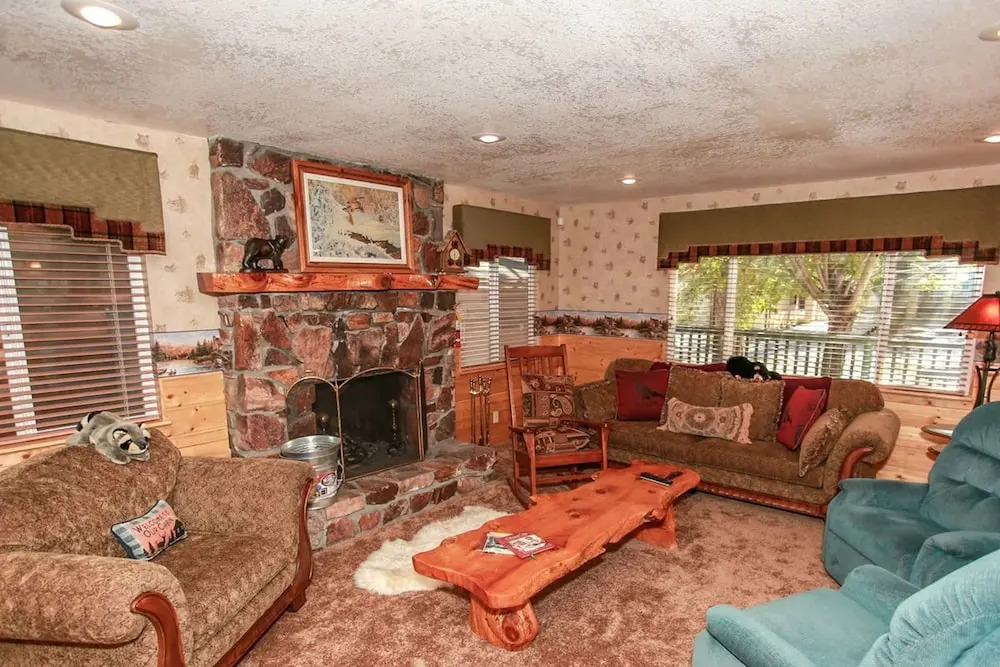 Eureka Chalet-1765 by Big Bear Vacations