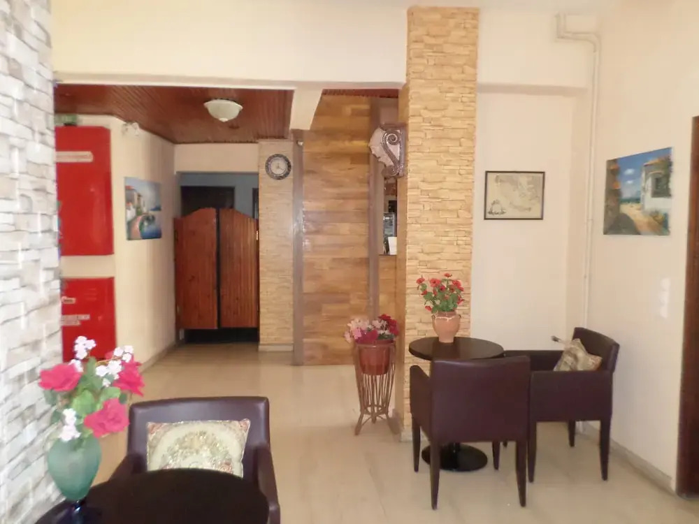 Tina Hotel