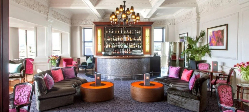 Grand Jersey Hotel and Spa