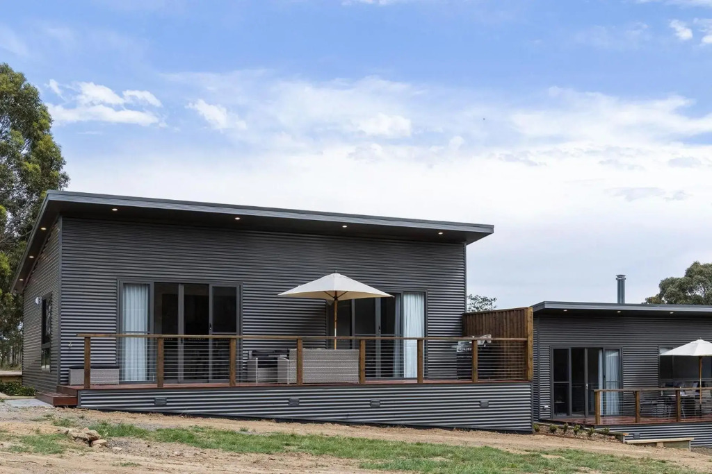 Banksia Villa
