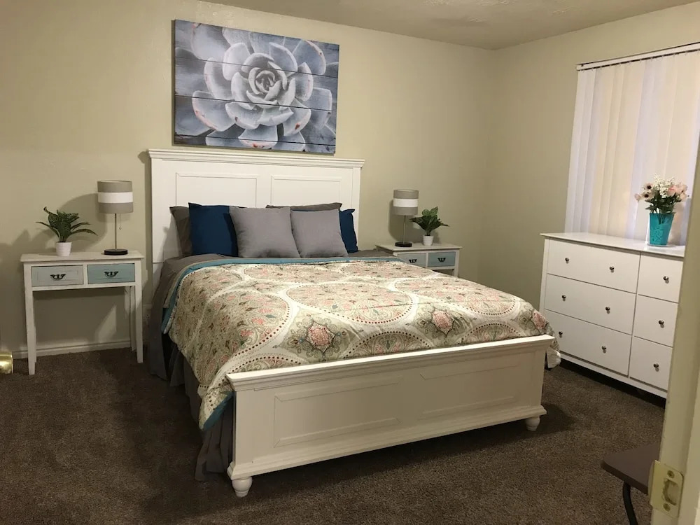 Parkway Suites