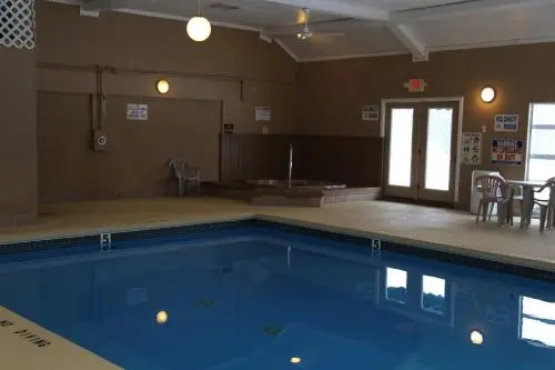 Gray Wolf Lodge