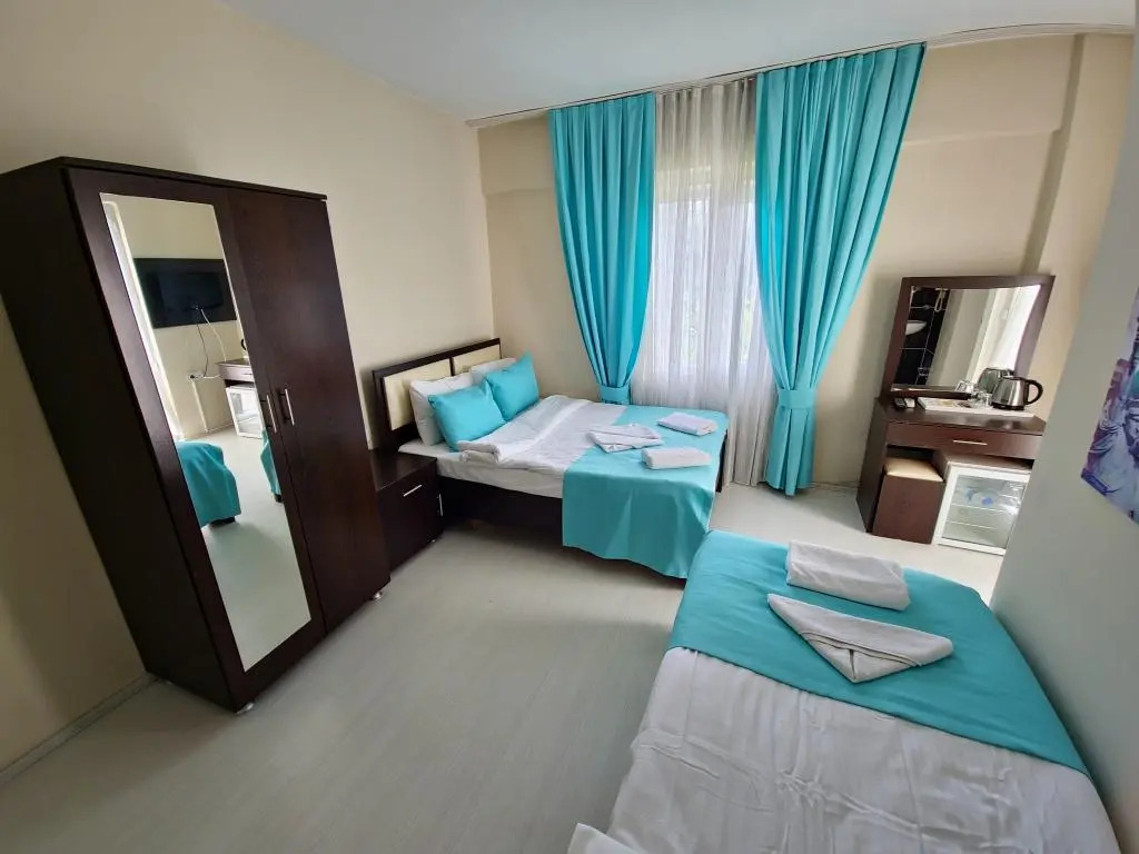 Şirin Baba Otel
