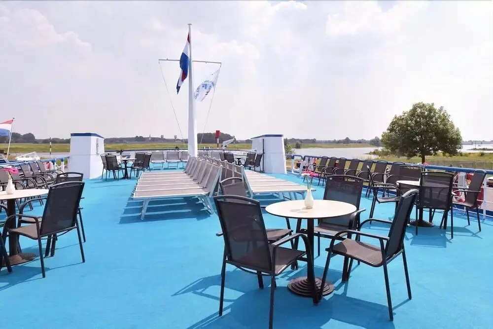 MS Poseidon