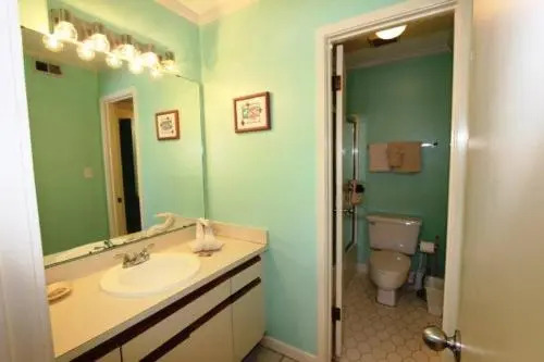 Blue Surf Townhomes 24 by Newman-Dailey