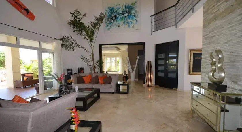 Villa de la Fiesta with Ocean View