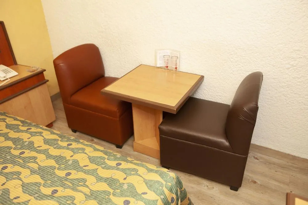 Hotel Tres Colonias