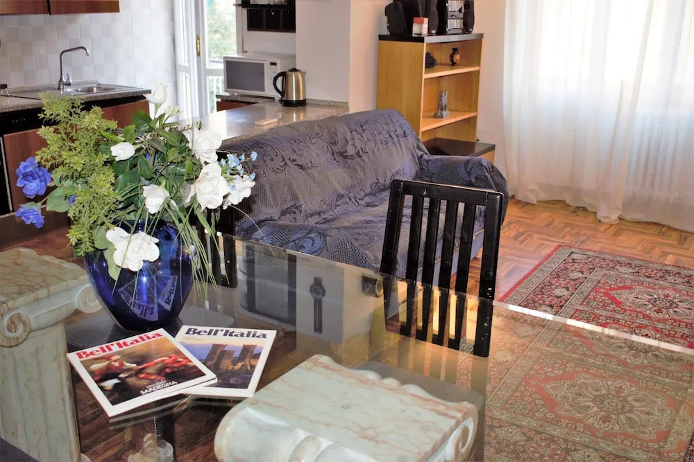 Elegant Rooms Roma - Guest House