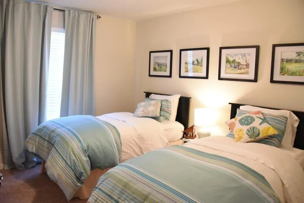 Windsor Hills House 4 Bedroom by Florida Star