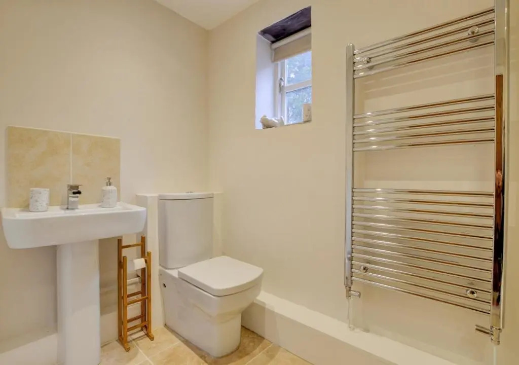 3 Bed in Llanrhychwyn oc-wag577
