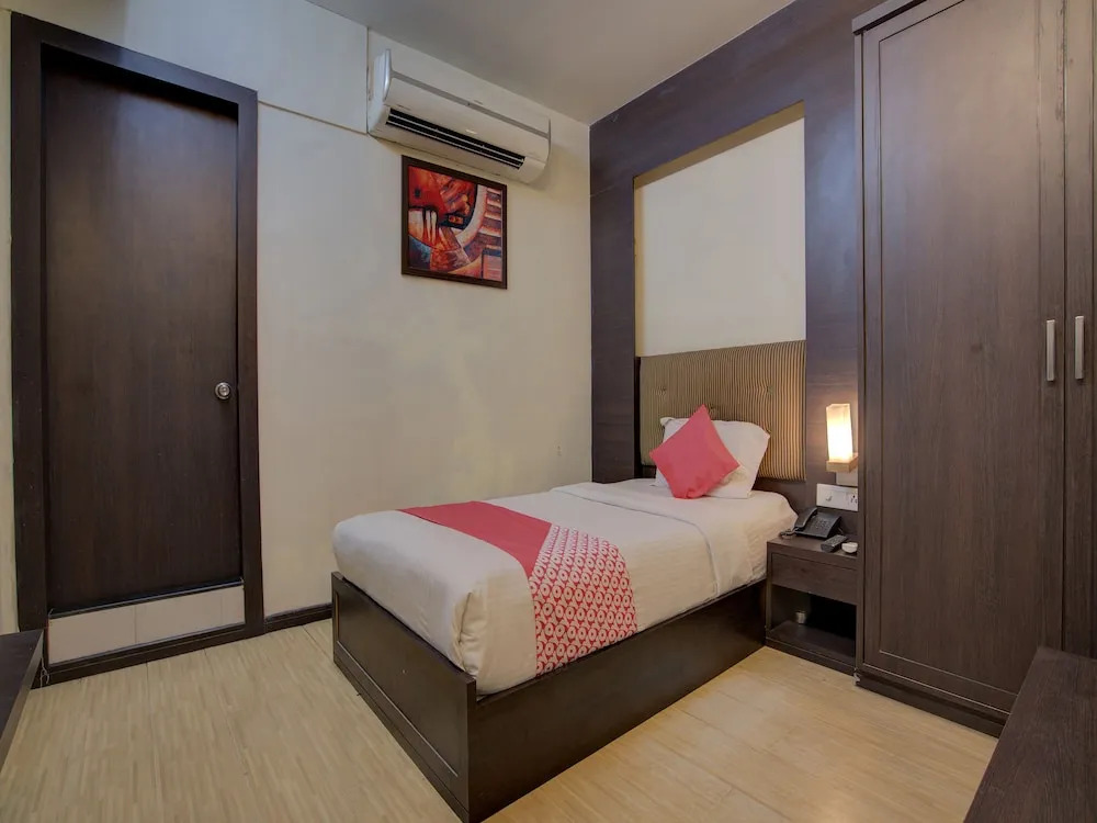 Collection O Dhanbad Railway Station Formerly Hotel VIP Residency