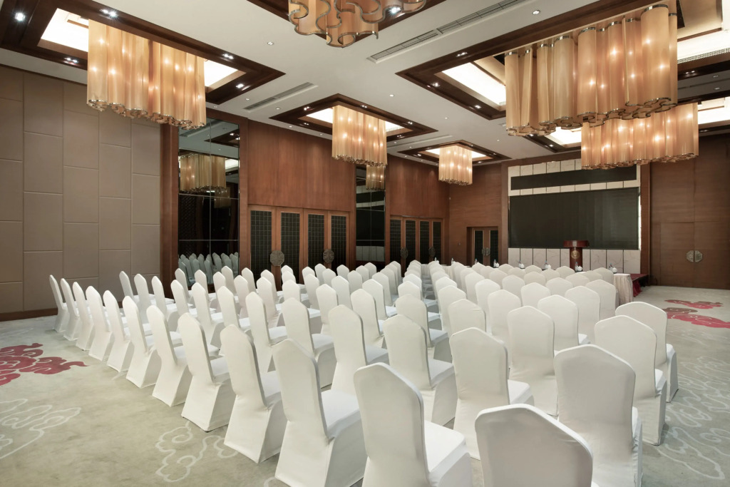 Crowne Plaza Yading