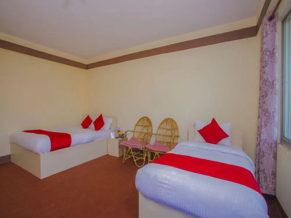 OYO 247 Hotel North Pole Inn