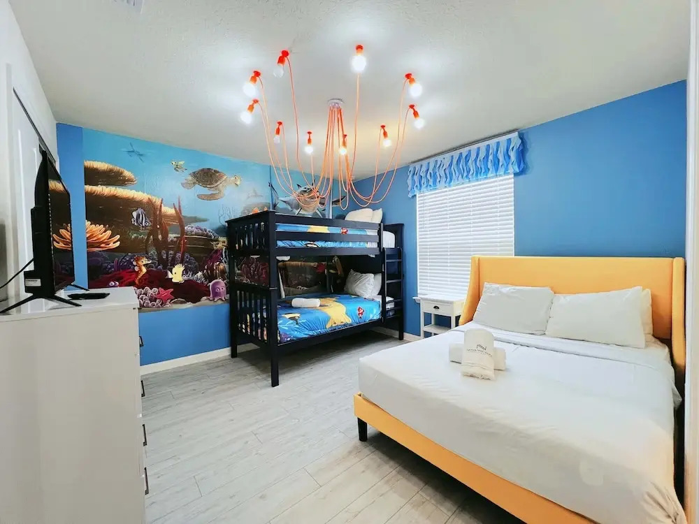 Ultimate Villa w Children Love Room, Pool/Spa