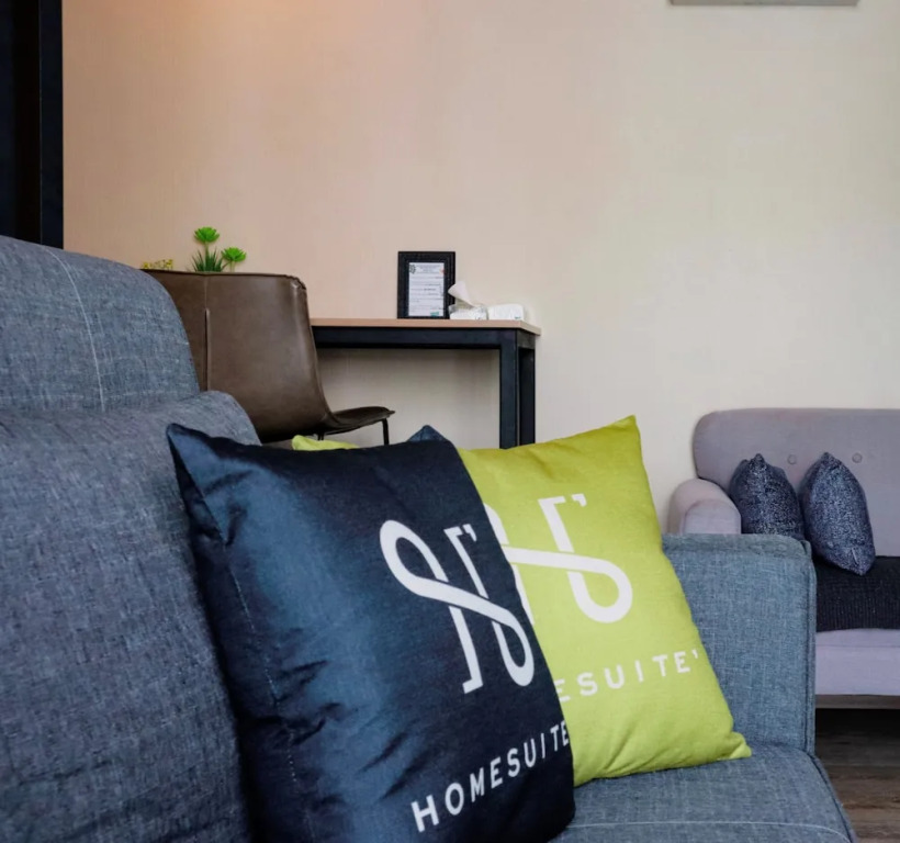 Homesuite' Home at Aeropod SOVO