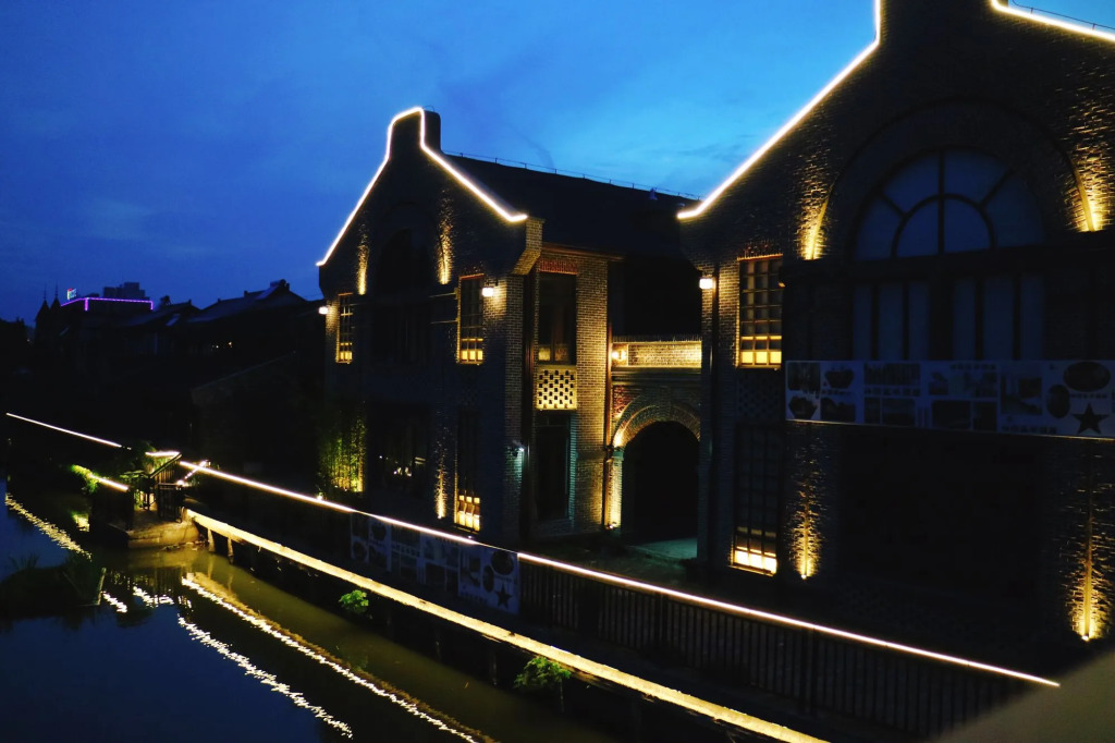 Lin Yin Art Hotel Shanghai Pudong PVG Airport Disneyland Free Shuttle