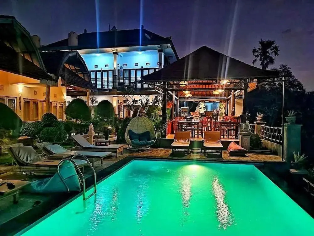 Kaylas Hill Resort