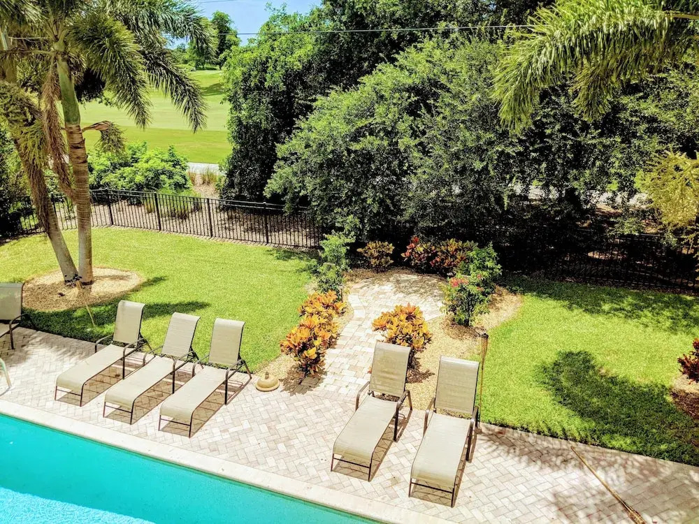 Palm River Estate