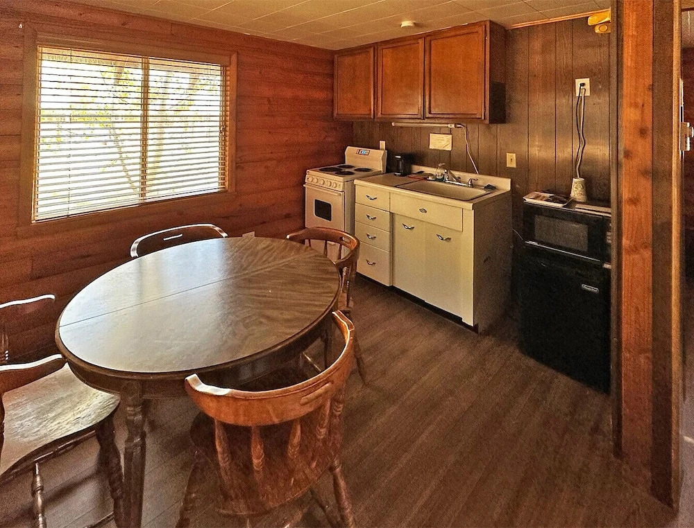 Sourdough Lodge