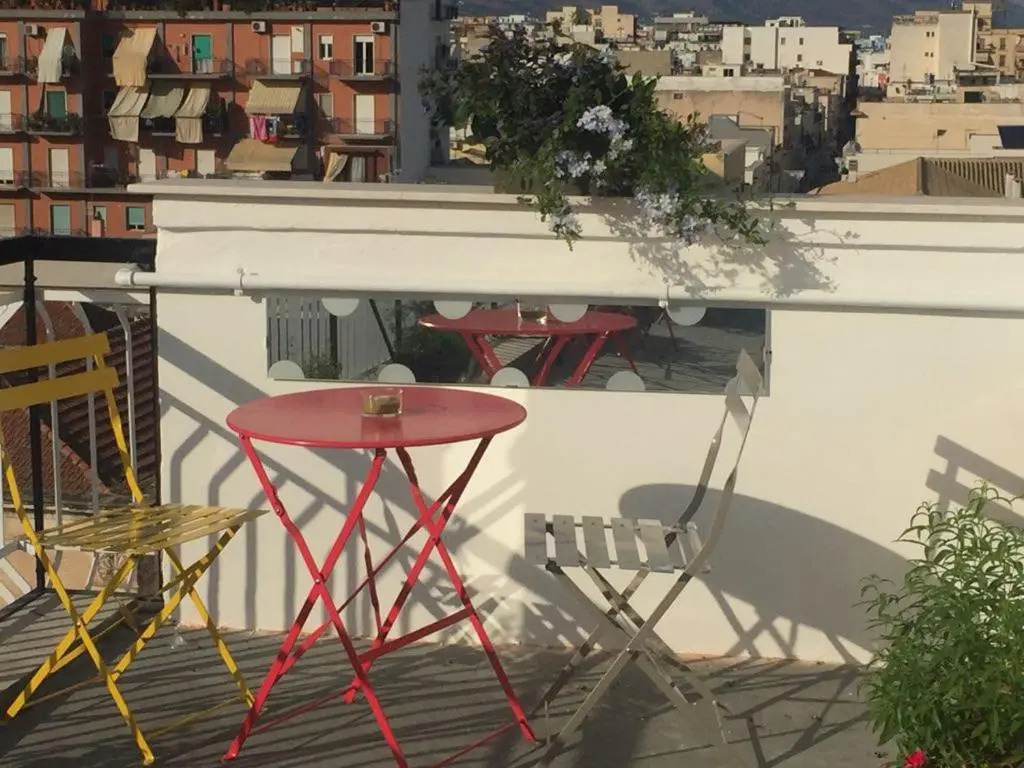 piazza Marconi Rooms