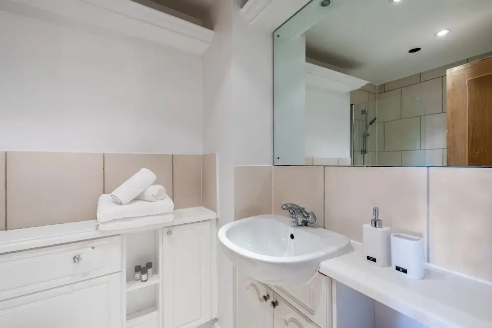Globe View Apartments