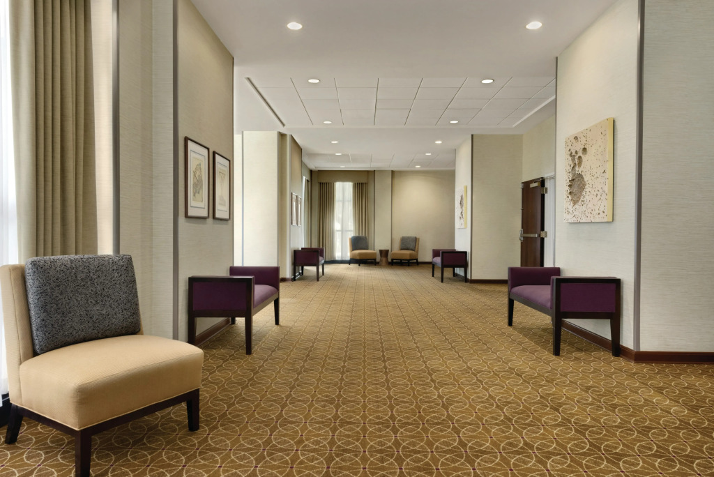 DoubleTree by Hilton Milwaukee/Brookfield