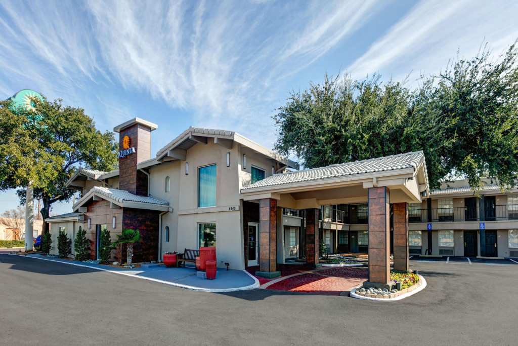 La Quinta Inn by Wyndham Dallas Uptown